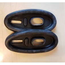 Rear brake drum lever dust covers (early) Rear brake drum lever dust covers (early)