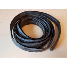 Hard-top to body rear seal (early)